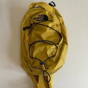 The North Face Borealis Sling - Mineral Gold